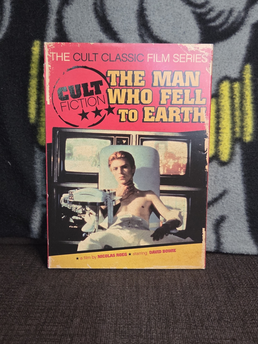 The Man Who Fell to Earth DVD